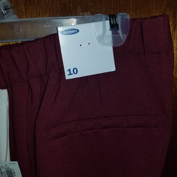 Old Navy Mid rise pull on pant - Picture 8 of 8